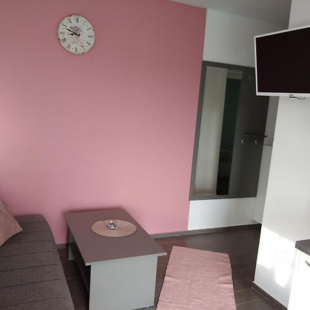 Apartmani Verica كارلوباغ المظهر الخارجي الصورة