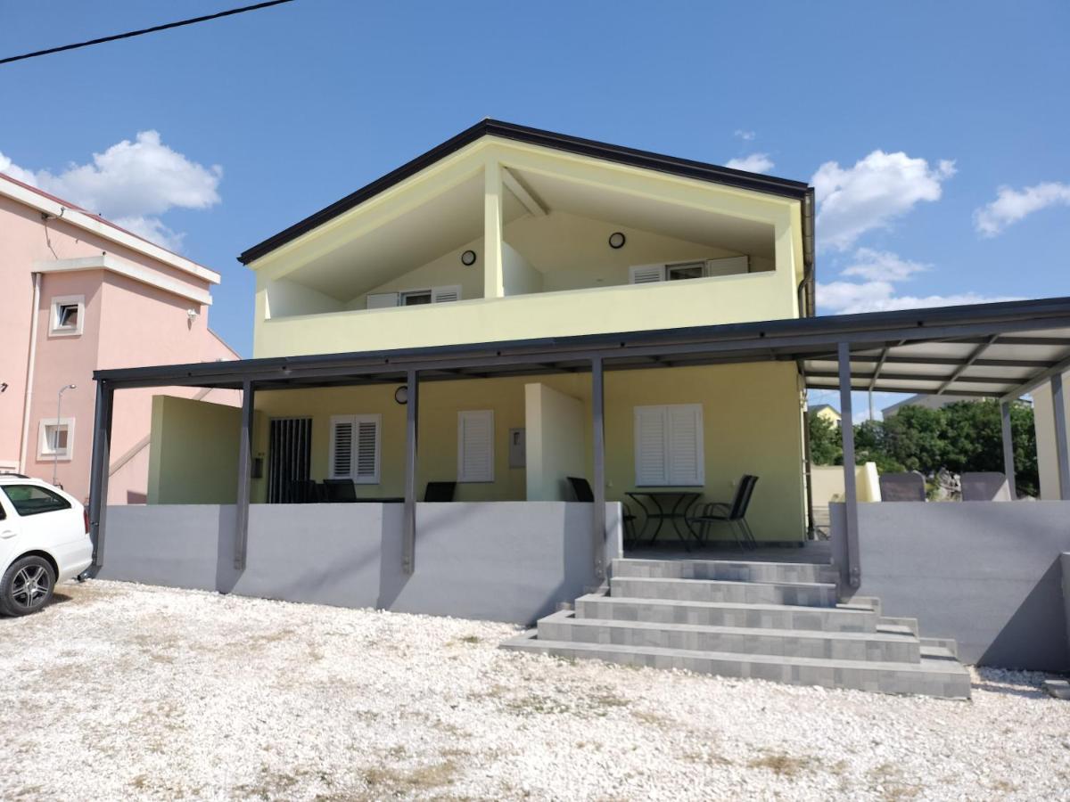 Apartmani Verica كارلوباغ المظهر الخارجي الصورة